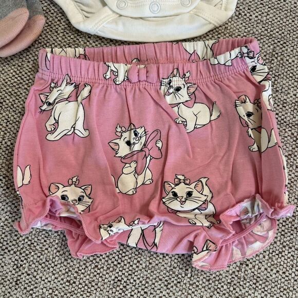 H&M Girls Infant Set Marie Aristocrat Cat Pink White and Socks 2-4 Months NEW - Picture 5 of 9